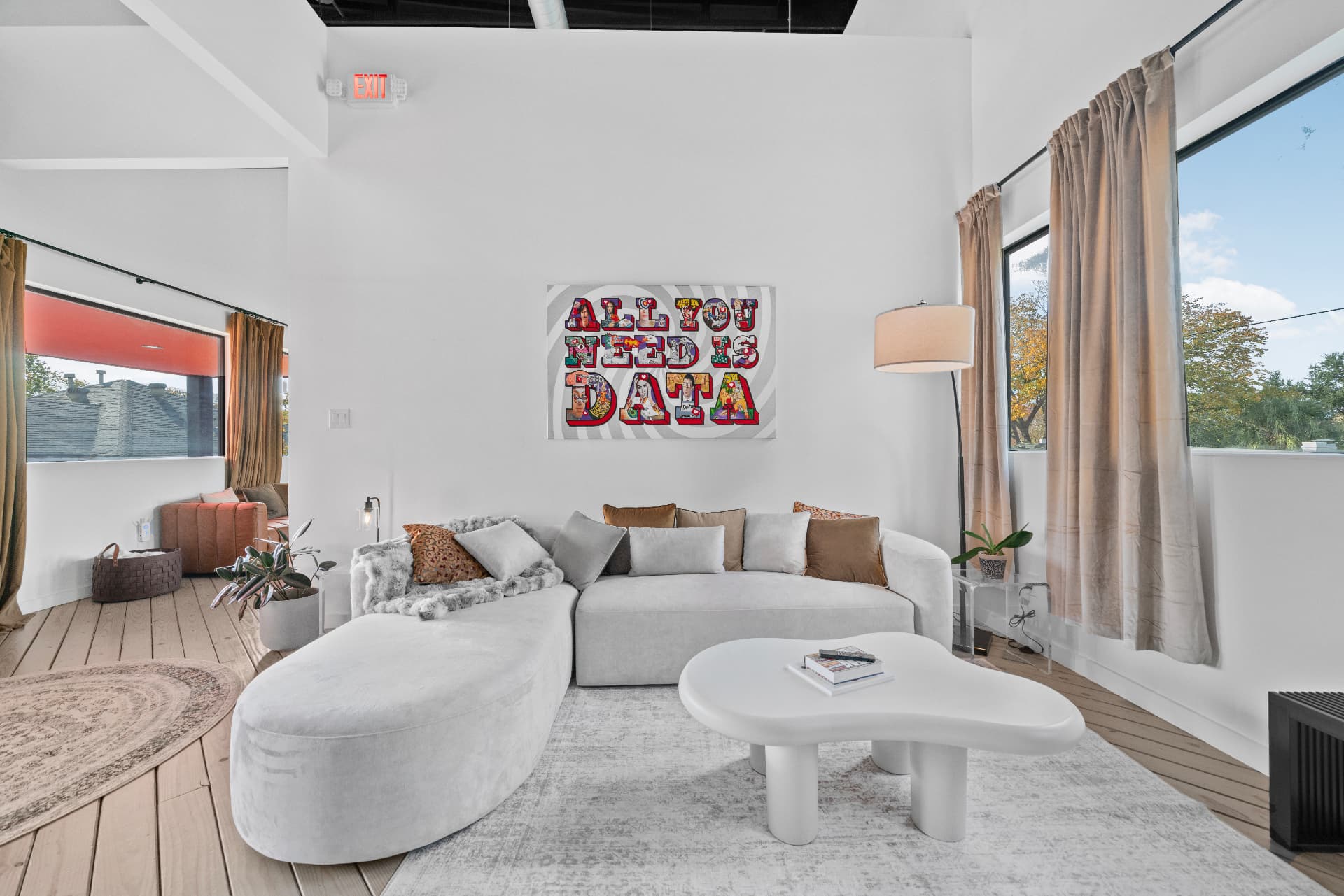 Richmond Loft photo 2