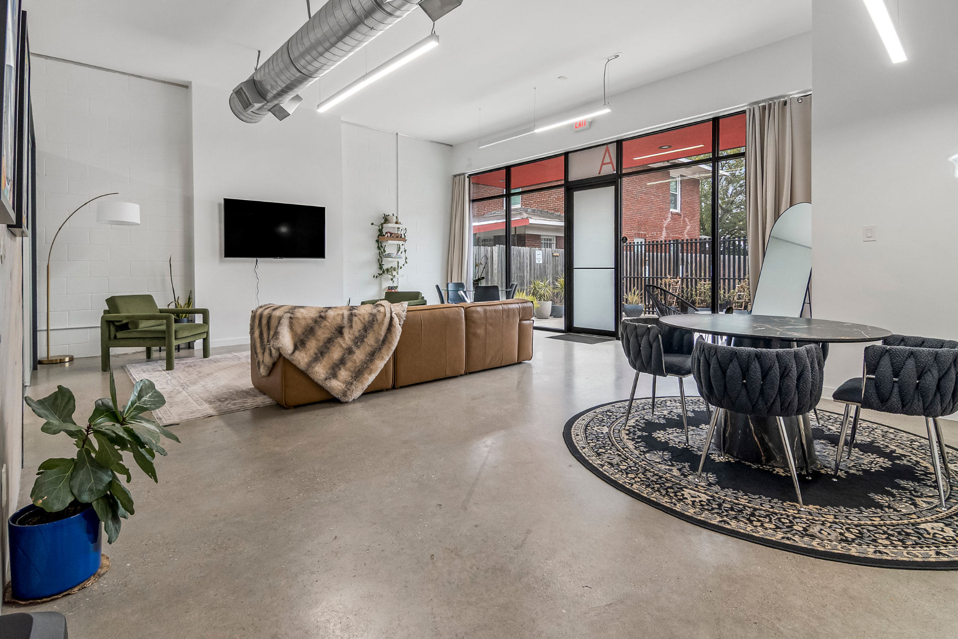 Richmond Flat in Montrose, Houston